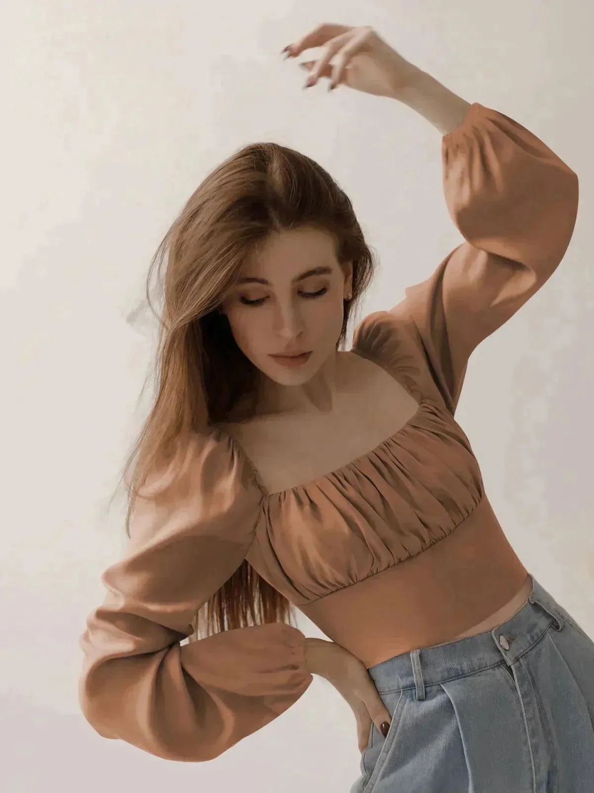 Ballon Sleeve Square Neck Crop Top