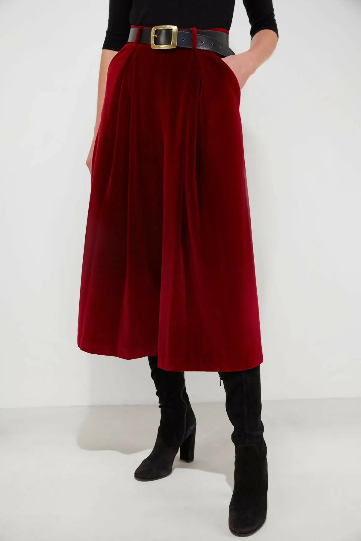 BURGUNDY VELVET NOBILITY CULOTTES