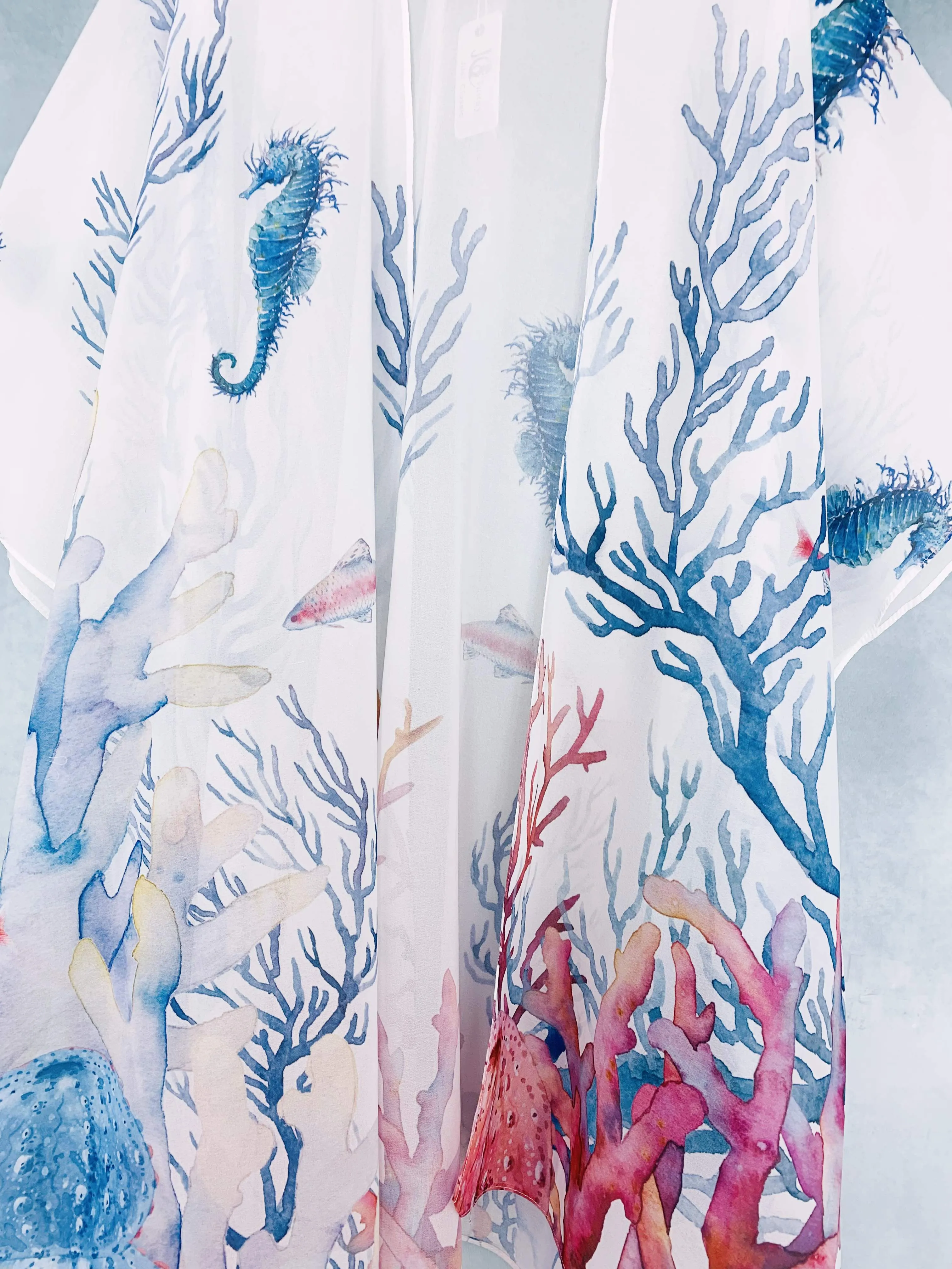 JC071023 White-Multi Seahorse Coral Kimono