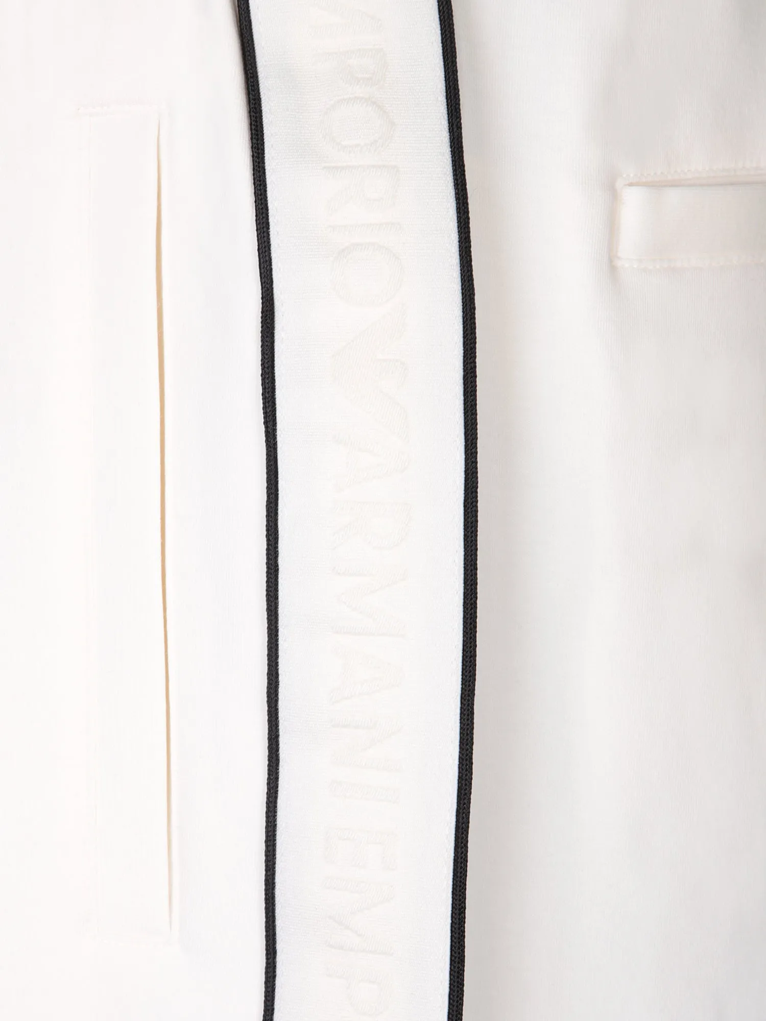 Side logo ivory bermuda shorts