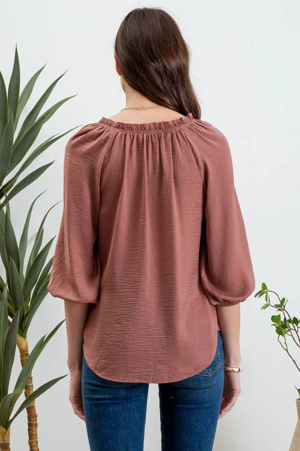 SPLIT NECK 3/4 BALLOON SLEEVE BLOUSE